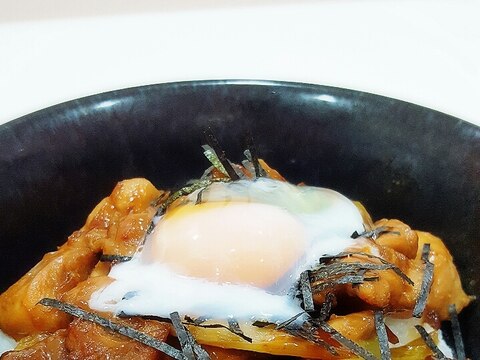 フライパンで簡単！！隠し味で本格的な焼き鳥丼に☆